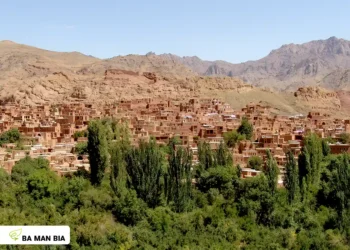 سفر پاییزی به روستای ابیانه؛ رنگ، تاریخ و آرامش